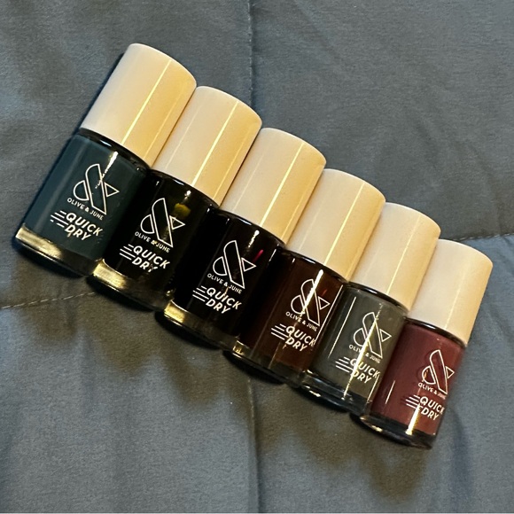 Olive & June Quick Dry Nail Polish Bundle - Picture 2 of 7
